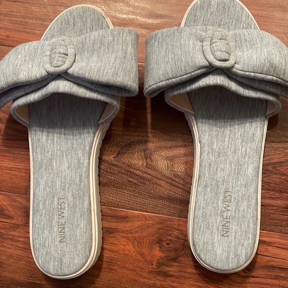 Women's Nine West Sandals - Picture 4 of 4